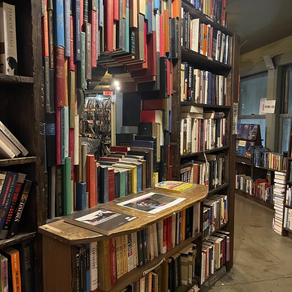 📚 Gigi’s Book Club 📚 Now in Session 📚 Share Show 📚 Sunday 930am PT - Picture 9 of 10